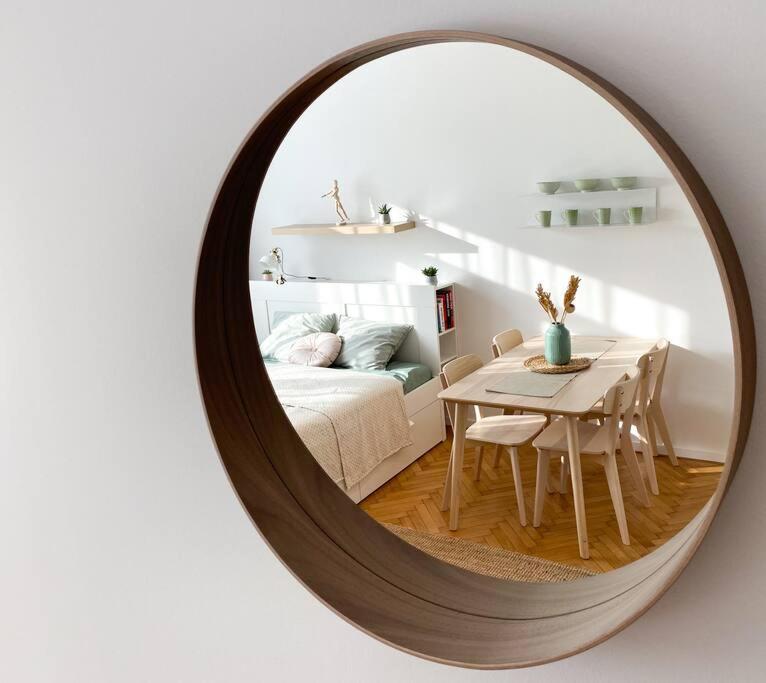 Cute Studio In Old Town Bratislava Extérieur photo